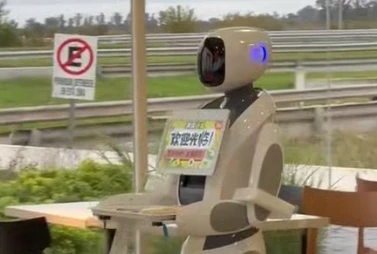 Amy Delivery Robots Land at Road Gas Stations in Argentina